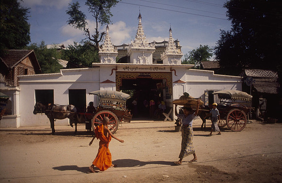 Pagan, Burma 1988