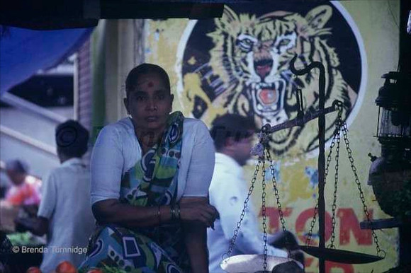 Lipton tiger & stall holder, Goa 1988